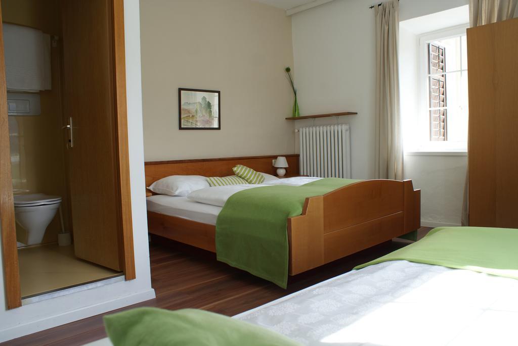 פיה Gasthof Albergo Kreuzwirt מראה חיצוני תמונה