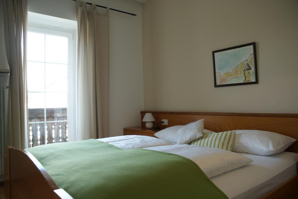 פיה Gasthof Albergo Kreuzwirt מראה חיצוני תמונה