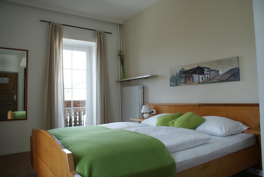 פיה Gasthof Albergo Kreuzwirt מראה חיצוני תמונה