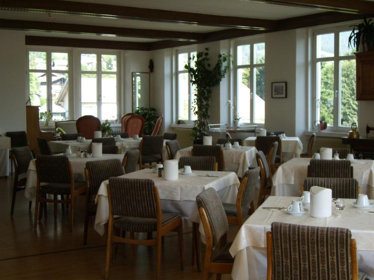 פיה Gasthof Albergo Kreuzwirt מראה חיצוני תמונה