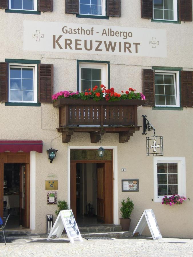 פיה Gasthof Albergo Kreuzwirt מראה חיצוני תמונה